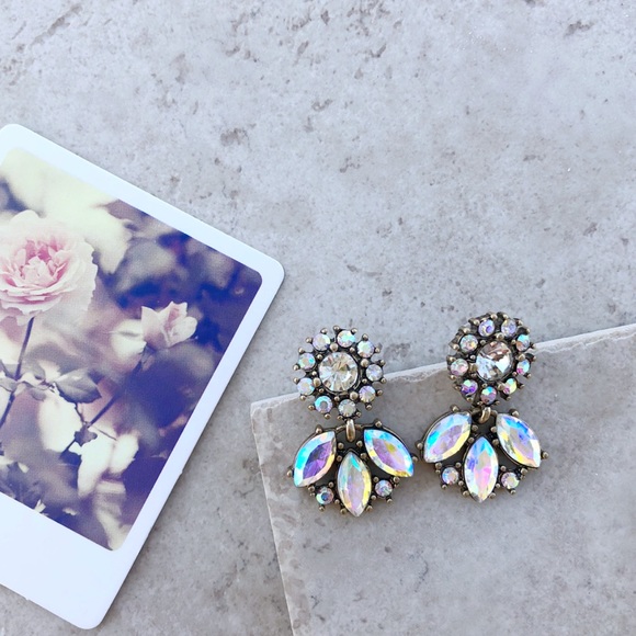 Jewelry - Flower Crystal Earrings